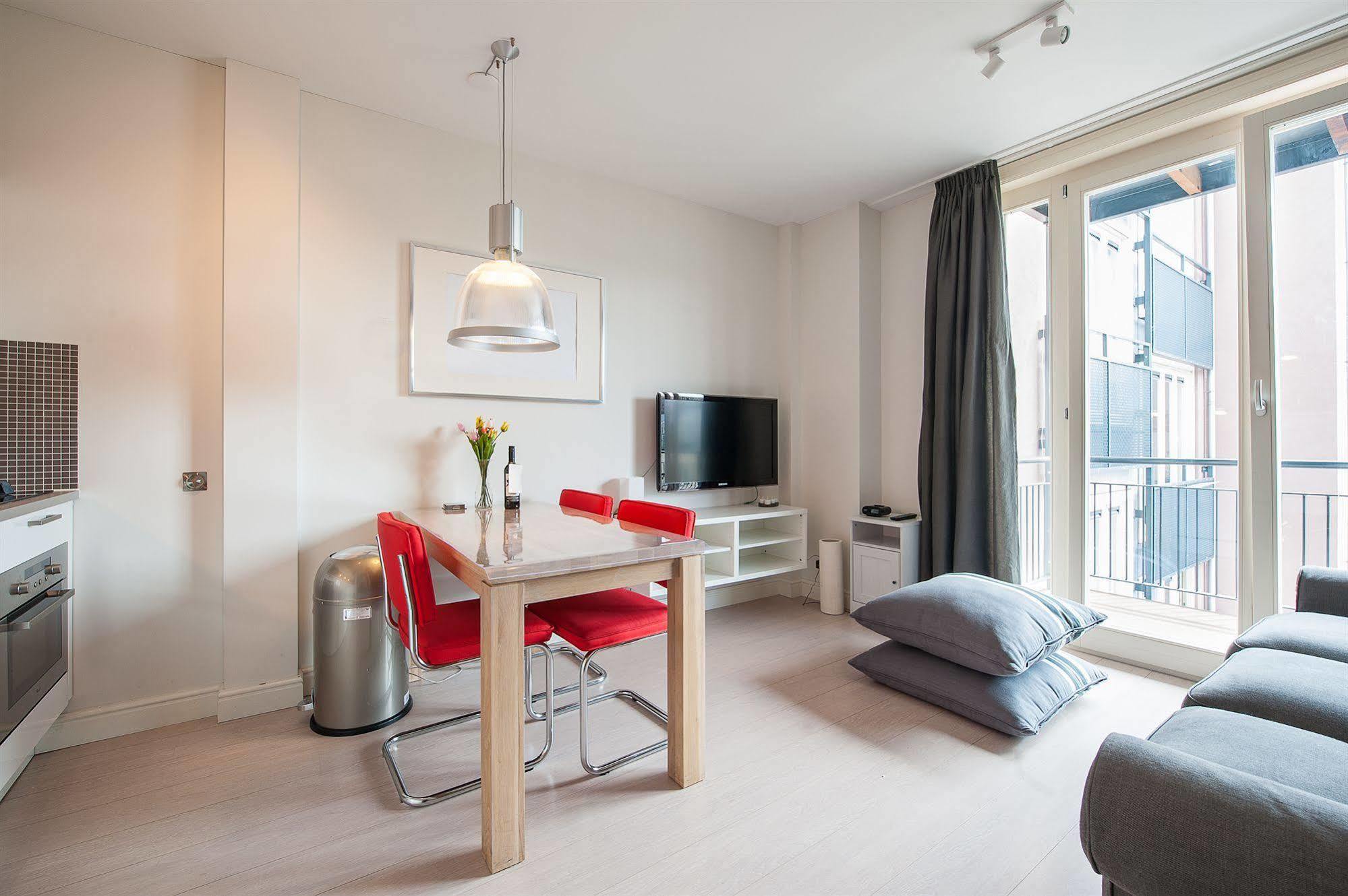 Short Stay Group Dapper Market Serviced Apartments Άμστερνταμ Εξωτερικό φωτογραφία
